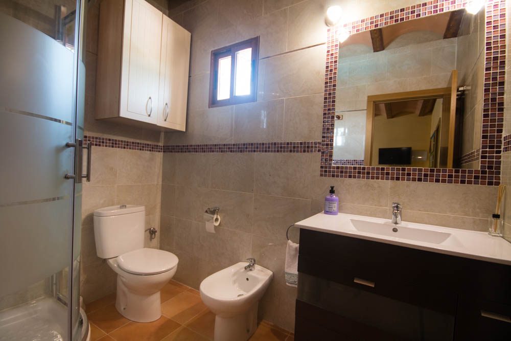 Baño casa de l'Om de Mas de la Segarra