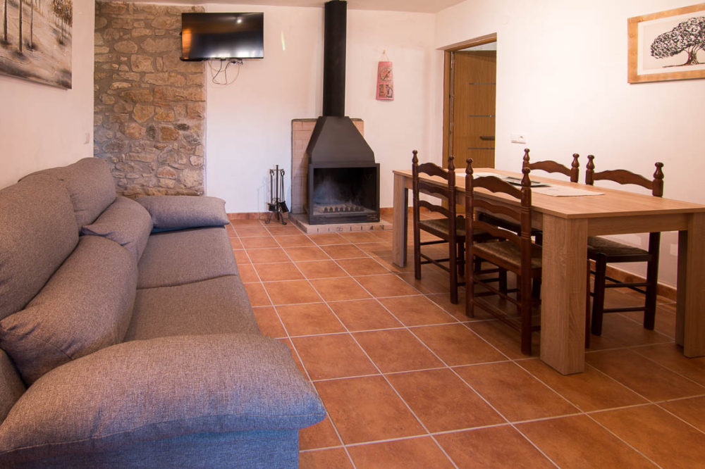 La Olivera Negra Casa Rural en Castellon - Salon Comedor